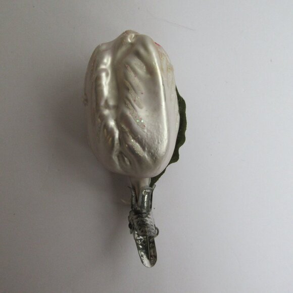 Rose Bud Flower Glass Clip On Christmas Ornament White Glitter Vintage - Picture 4 of 10
